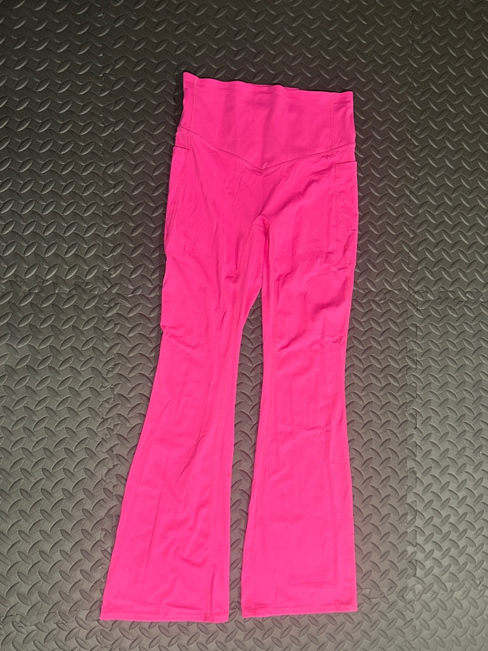 HALARA Hot Pink High-Waist Flare Leggings